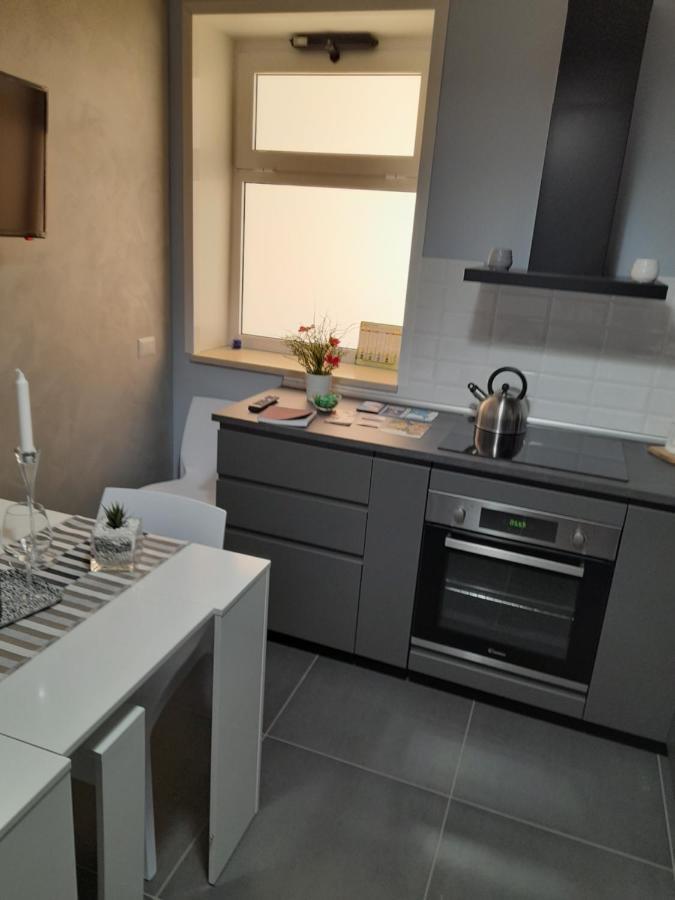 אבולה Maison Ane Marie מראה חיצוני תמונה